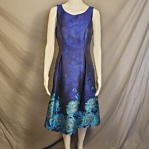 Adrianna Papel Elegant Blue Floral Dress